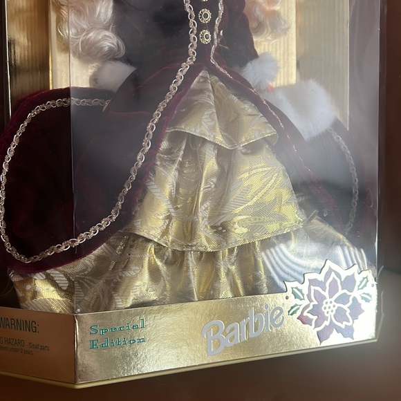 Mattel 15646 Barbie Happy Holidays 1996 Special Edition in Original Box - Picture 3 of 12